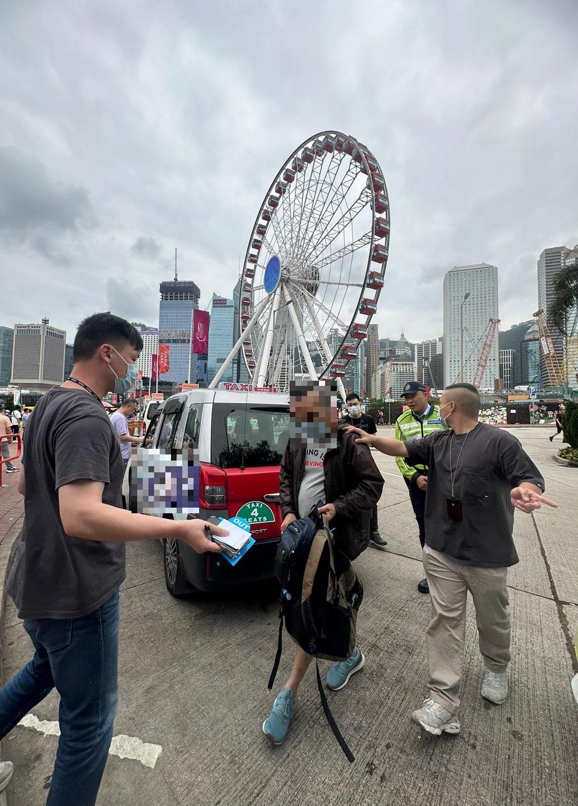 五一黃金周2023|警拘兩的士司機涉濫收車資 蘭桂坊去跑馬地索價300元收貴3倍