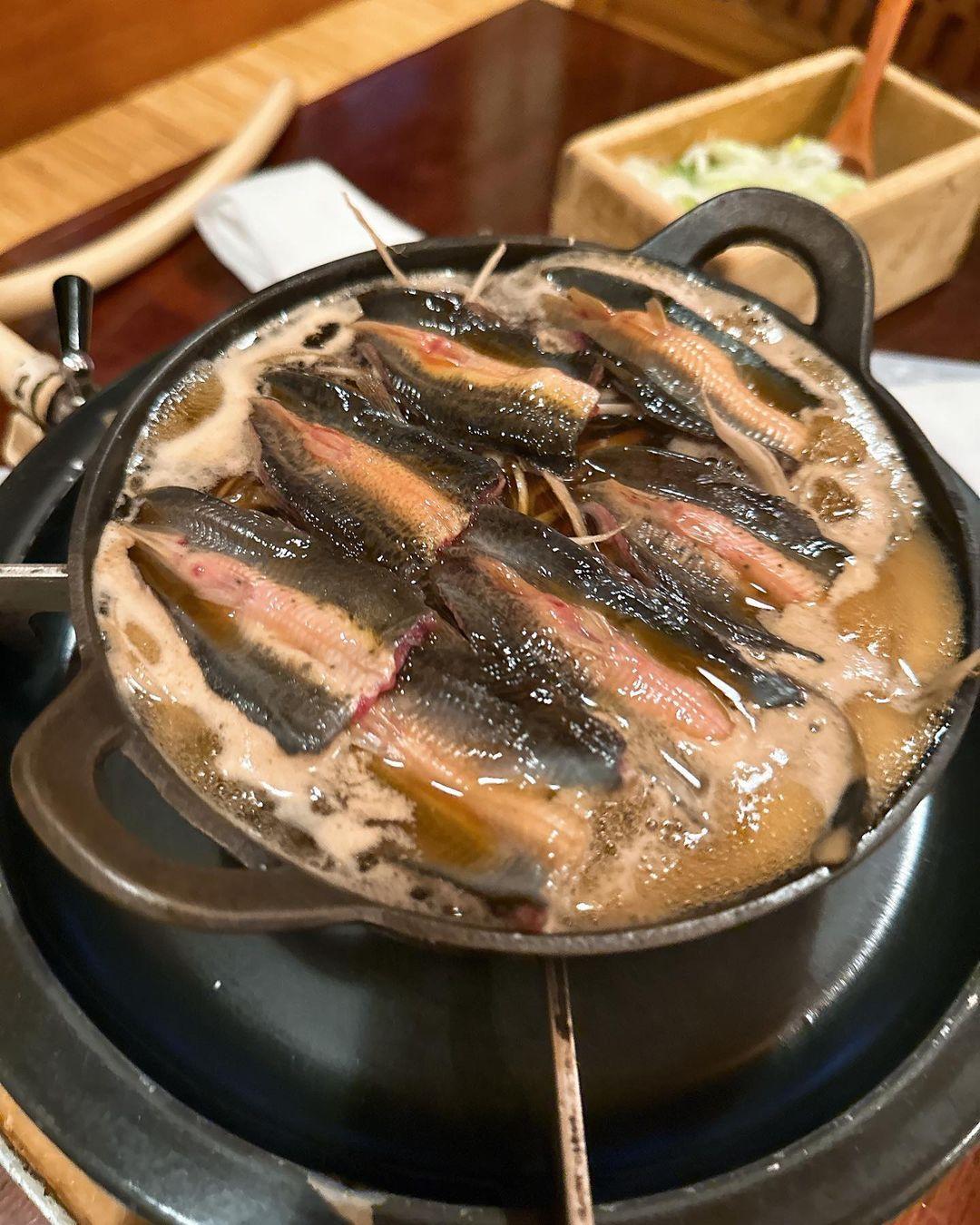 どぜう飯田屋(相片來源:instagram:rurumi_golf)