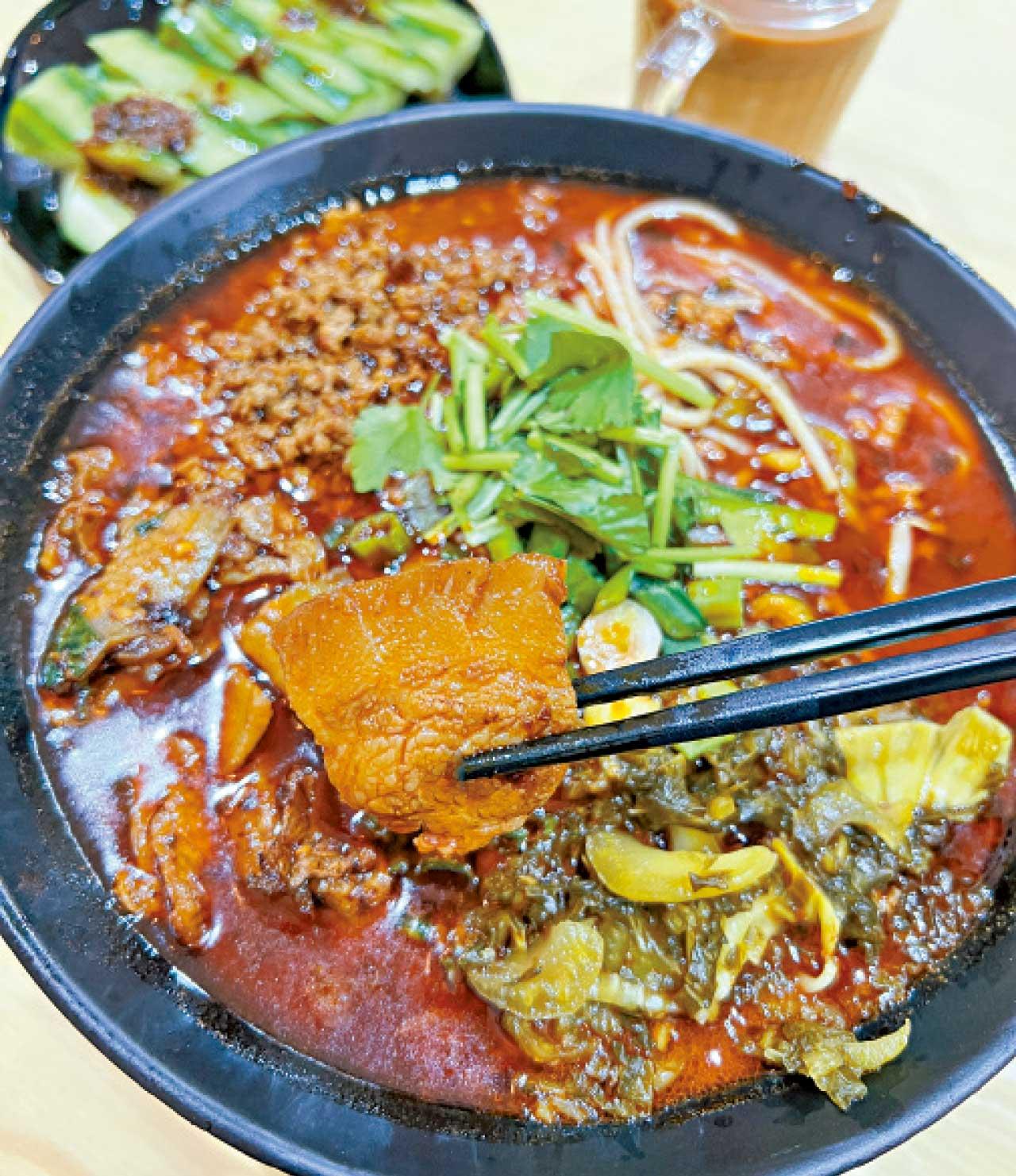 倫敦首間港式雲南米線