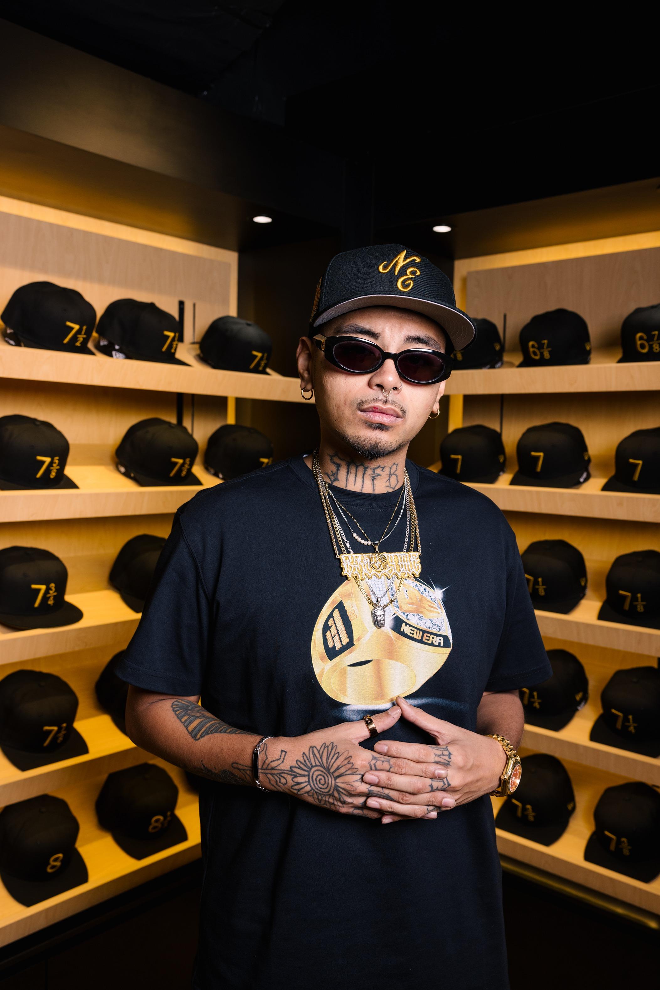 新生代嘻哈饒舌歌手JB及本地著名鼓手KB同為59FIFTY忠實用家,二人率先到門店試戴全新別注版帽款。