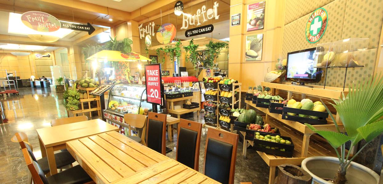 曼谷彩虹雲霄酒店水果自助餐