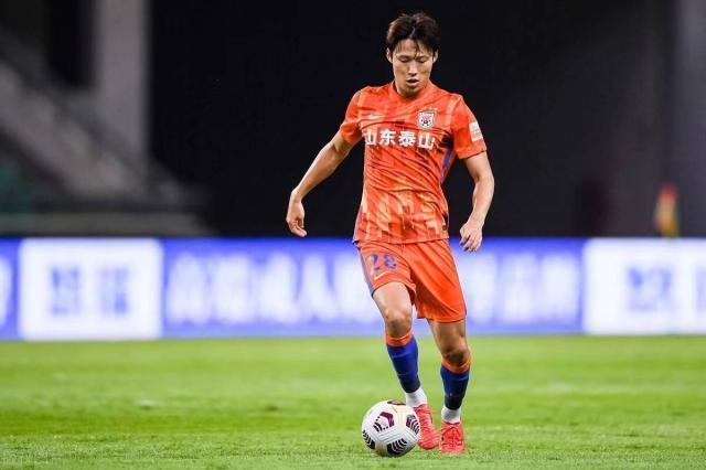 效力中超的孫準浩在內地被扣查。(網上圖片)