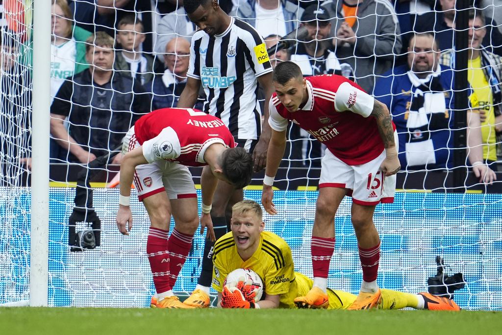 英超|阿仙奴2:0客破紐卡素 繼續追趕榜首位置 (美聯社)