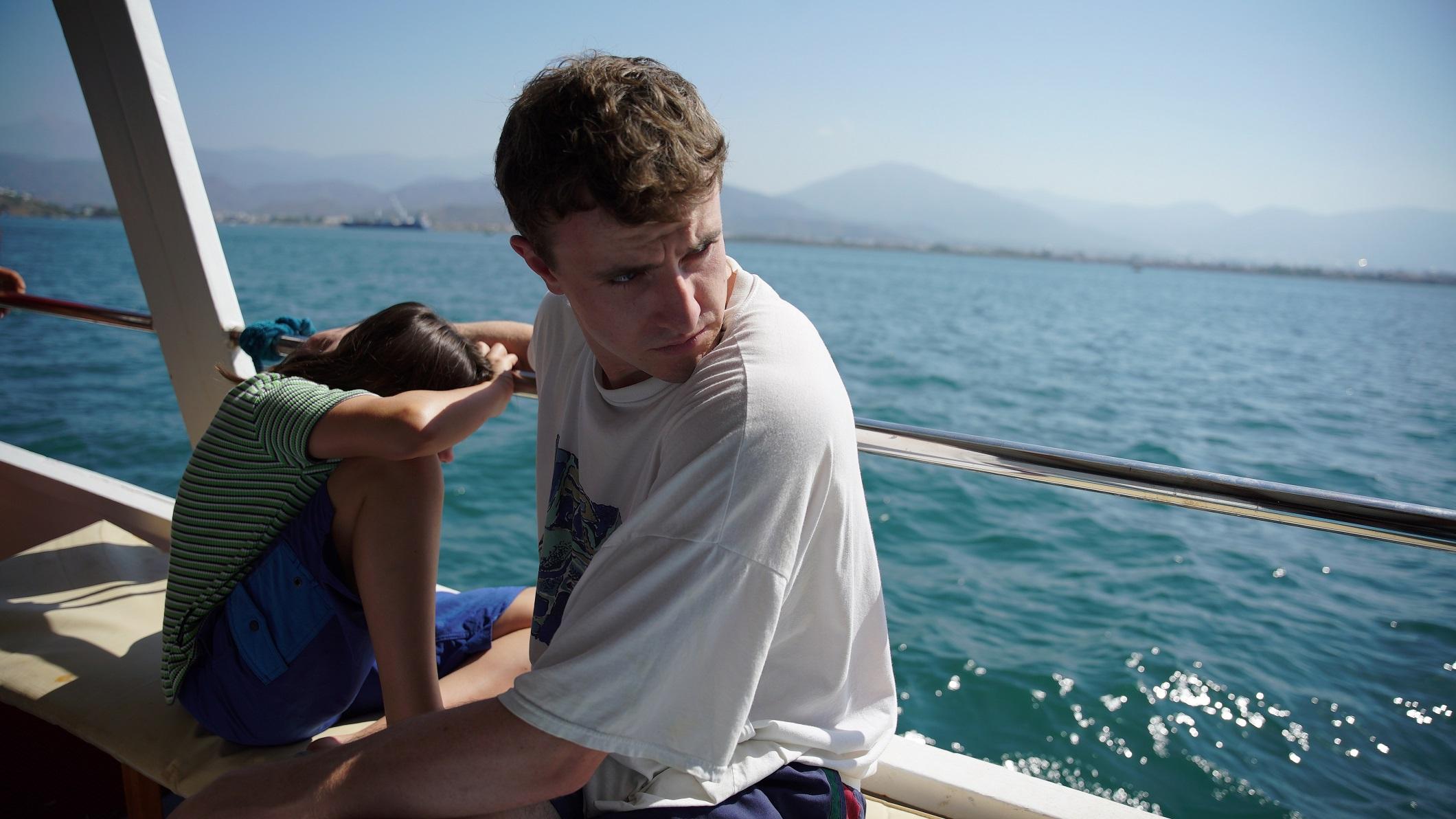 《日麗》劇照。