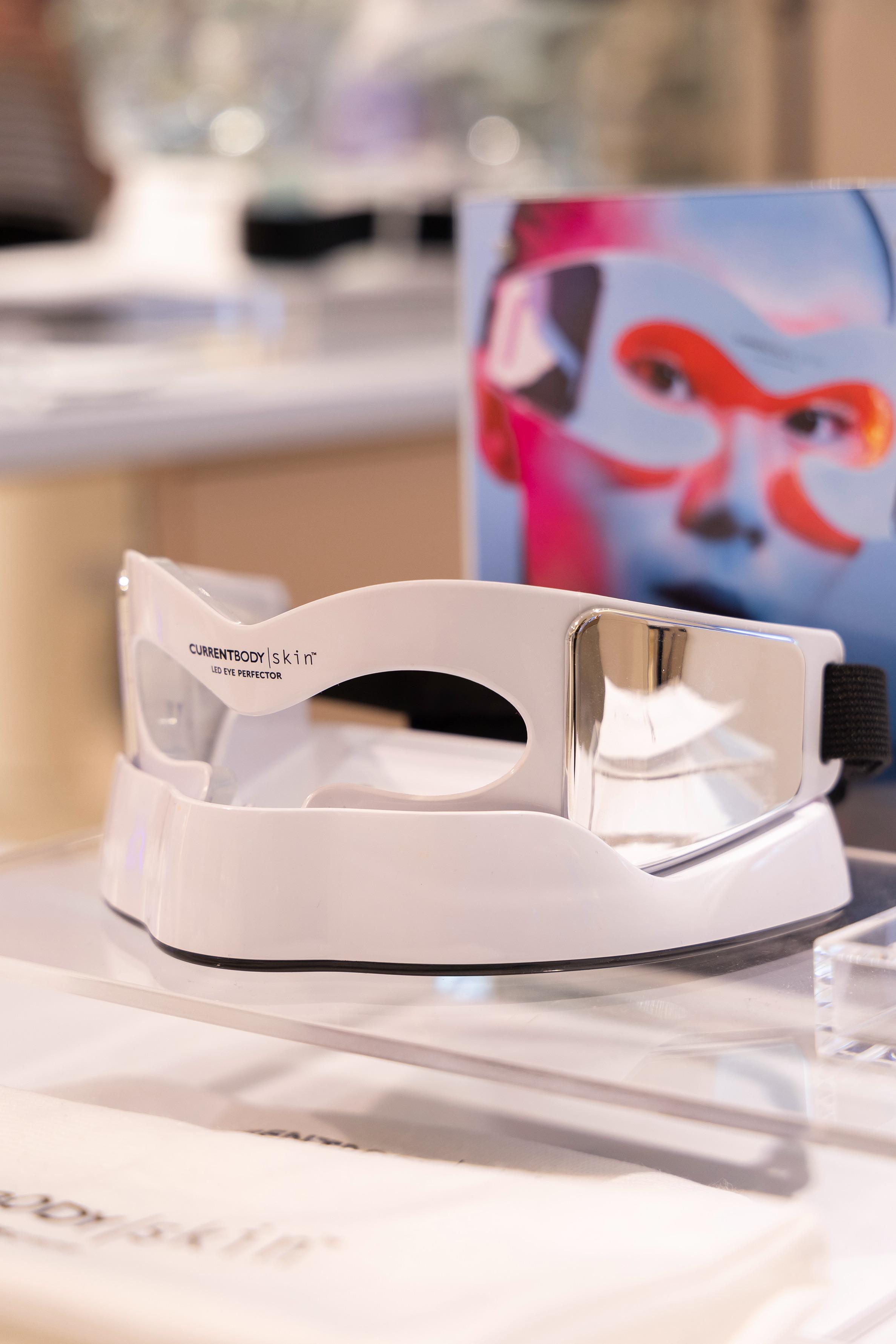 CurrentBody美容儀|LED光療眼周美容儀 $1,845