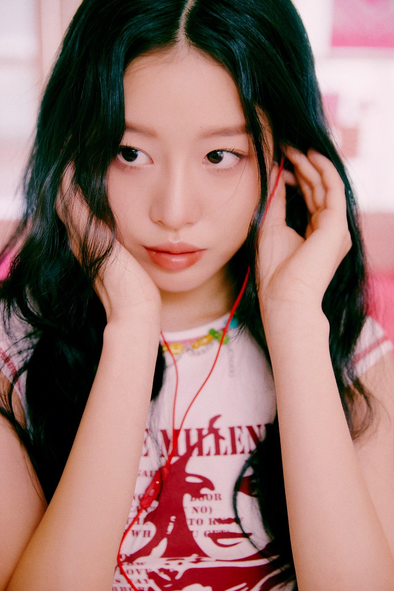 韓國女團FIFTY FIFTY成員SIO。