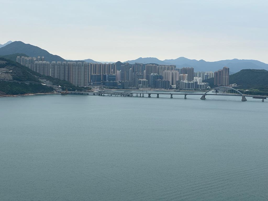 單位可遠望至鯉魚門受將軍澳南一帶景色。(代理提供)