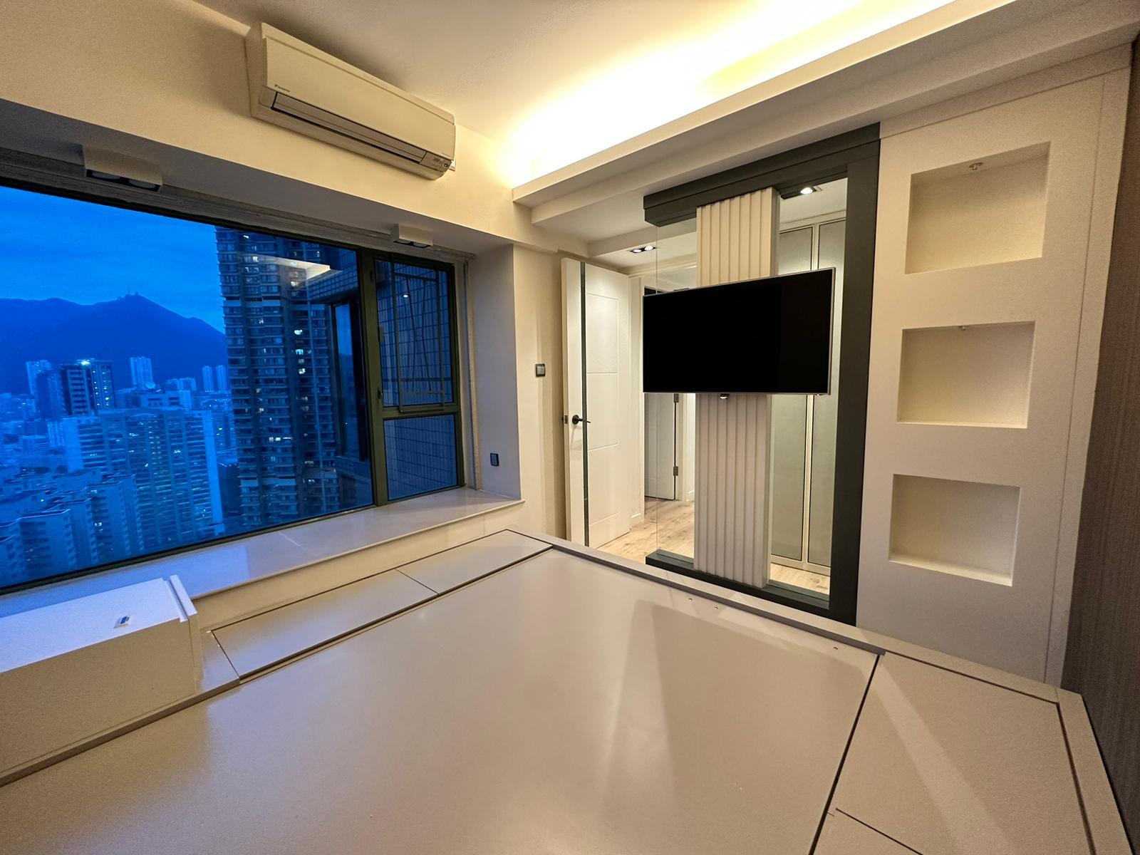 主人房可望開揚山景和市景。(代理提供)