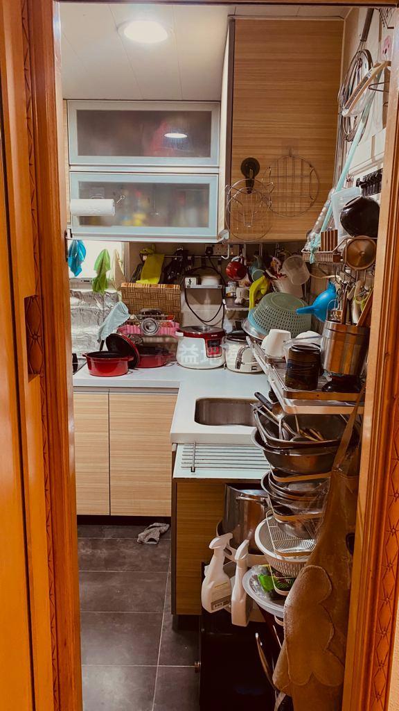 廚房空間充足。(代理提供)