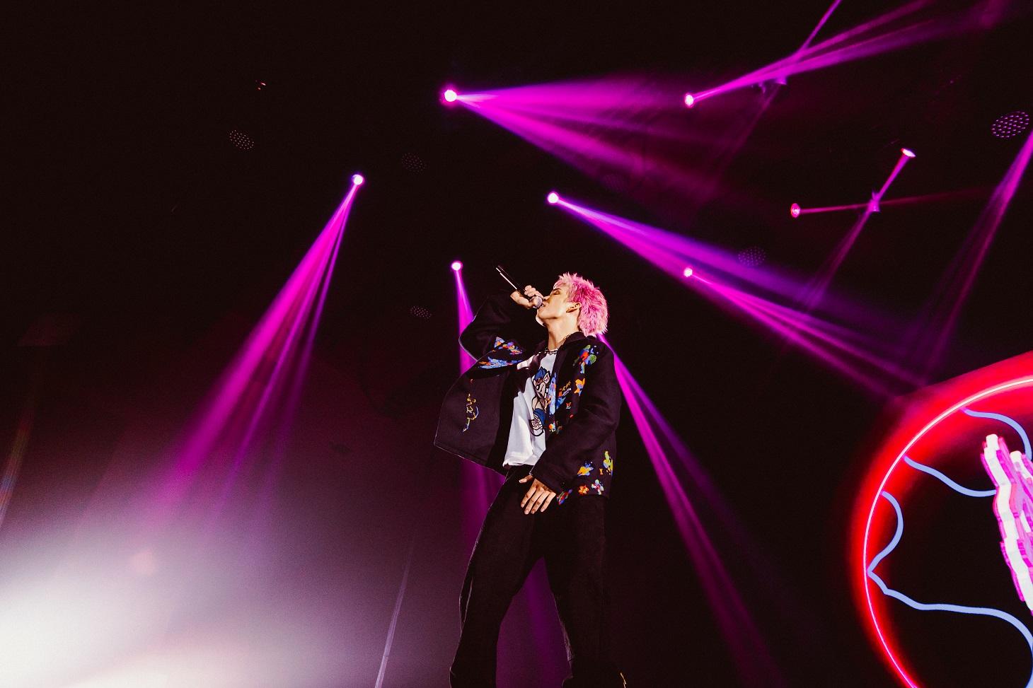 婁峻碩來港開個人騷,請來小派擔任嘉賓。