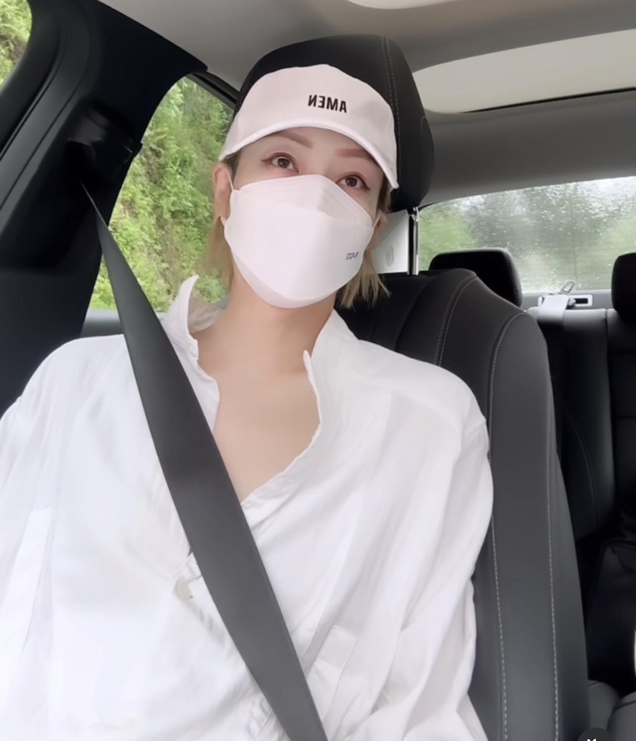 Sammi日前外出仍需戴口罩