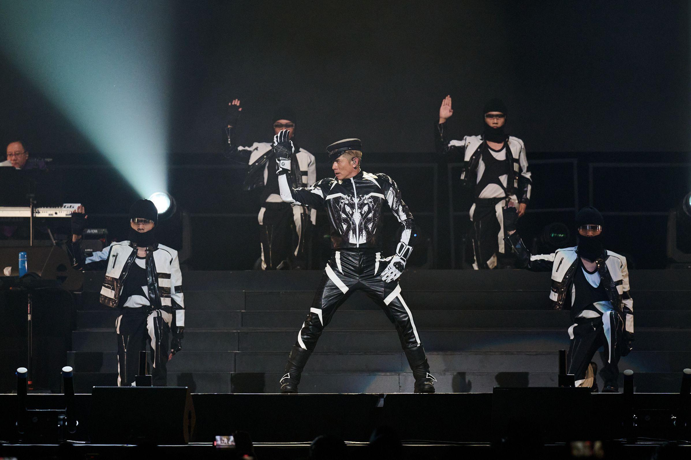 郭富城可說是肥仔的啟蒙老師。