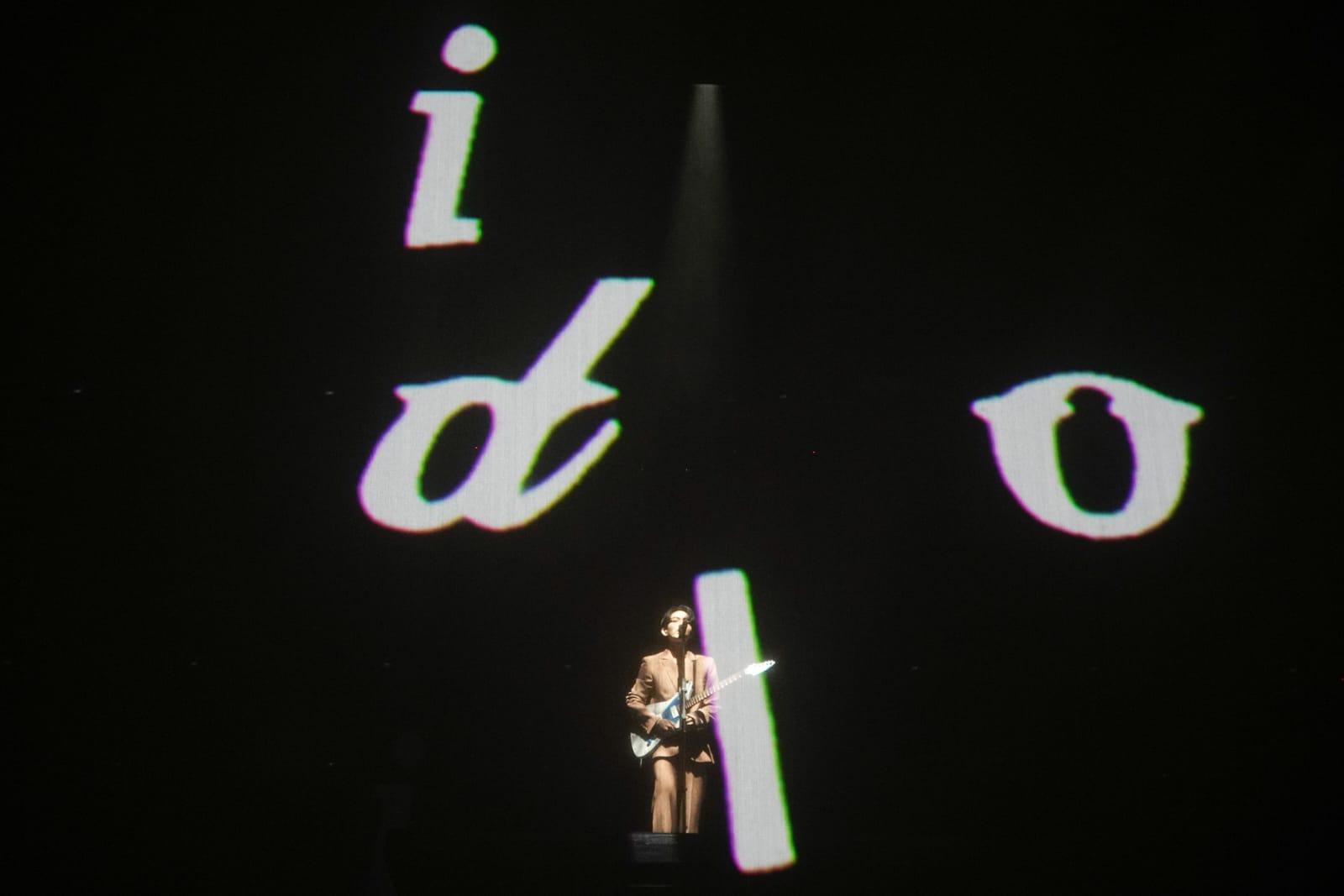 林宥嘉以「IDOL」演唱會的四個英文字,編排四個不同部分。(李睿哲攝)