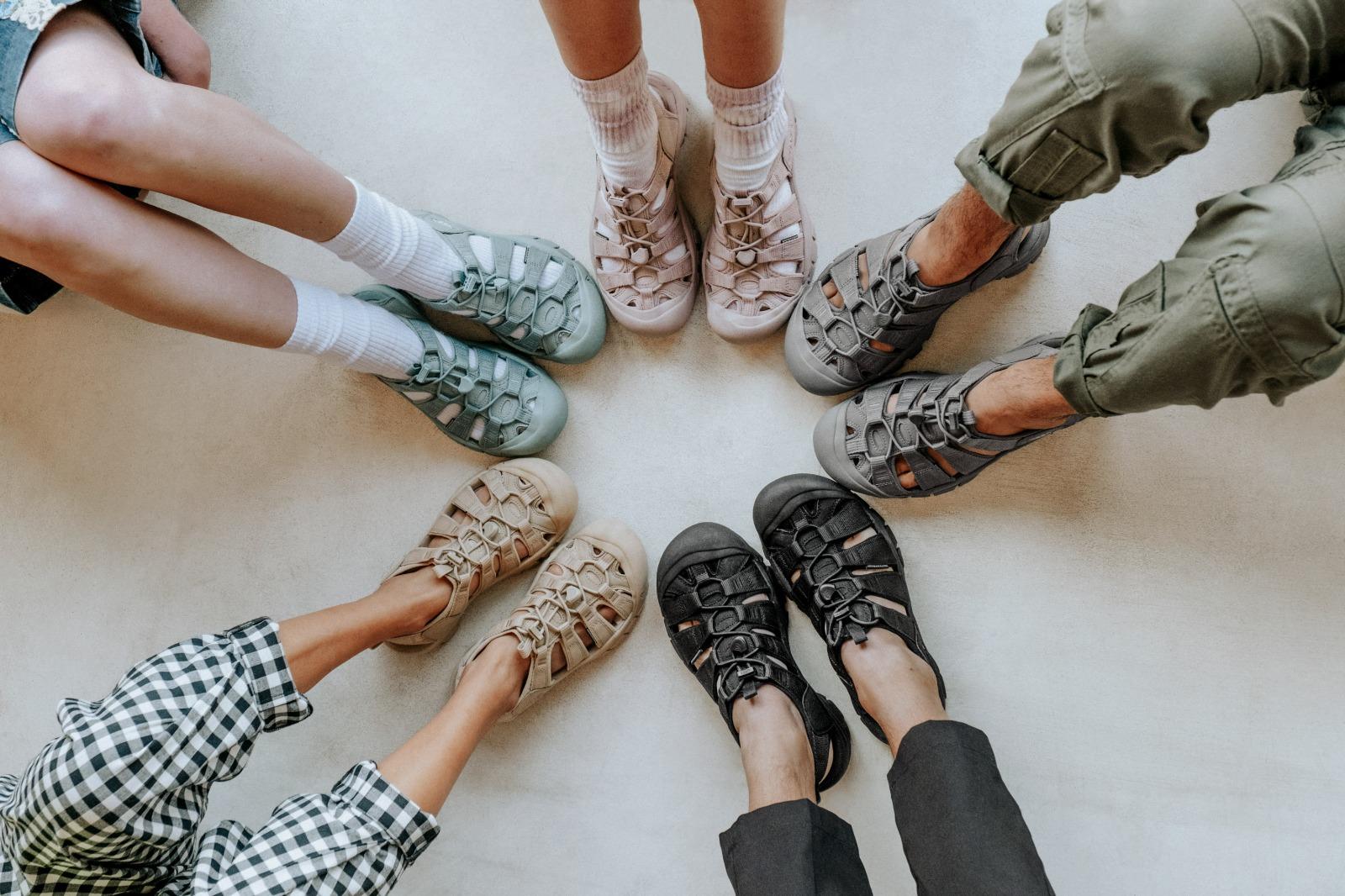 MONOCHROME純色系列經典又百搭。