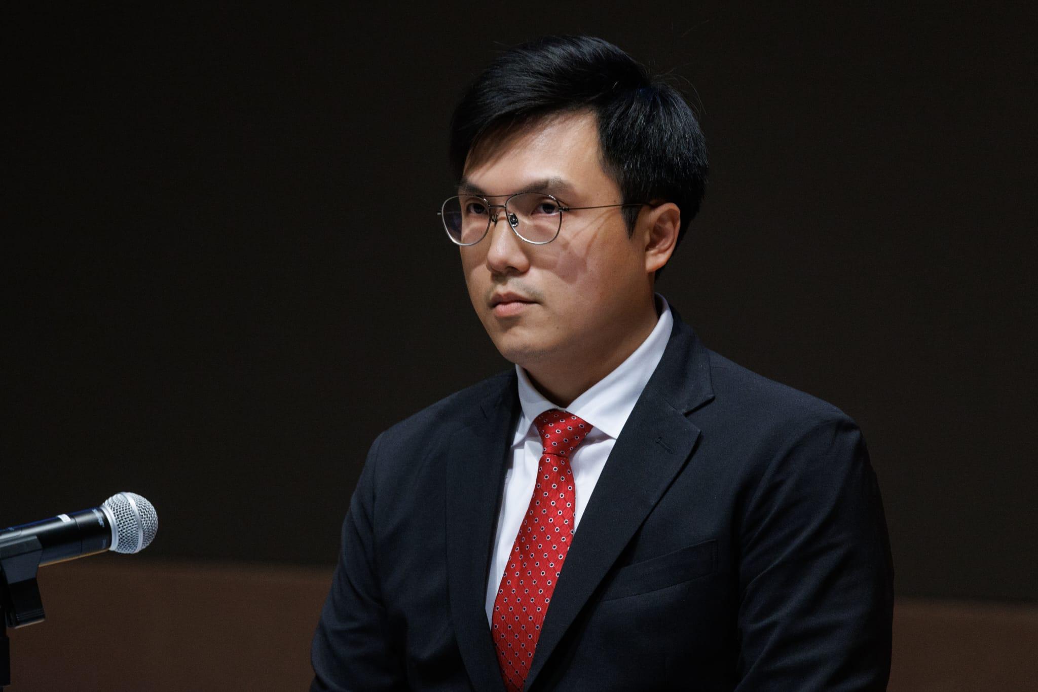 廉署搗破打假波集團 拘23人包括甲組球隊教練及11名球員 (蘇文傑攝)