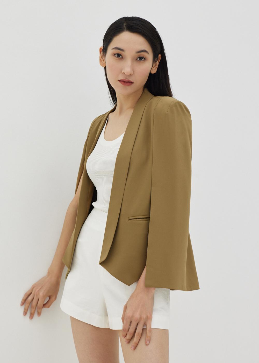 Wyetta Cape Blazer HK$311 (original HK$415)