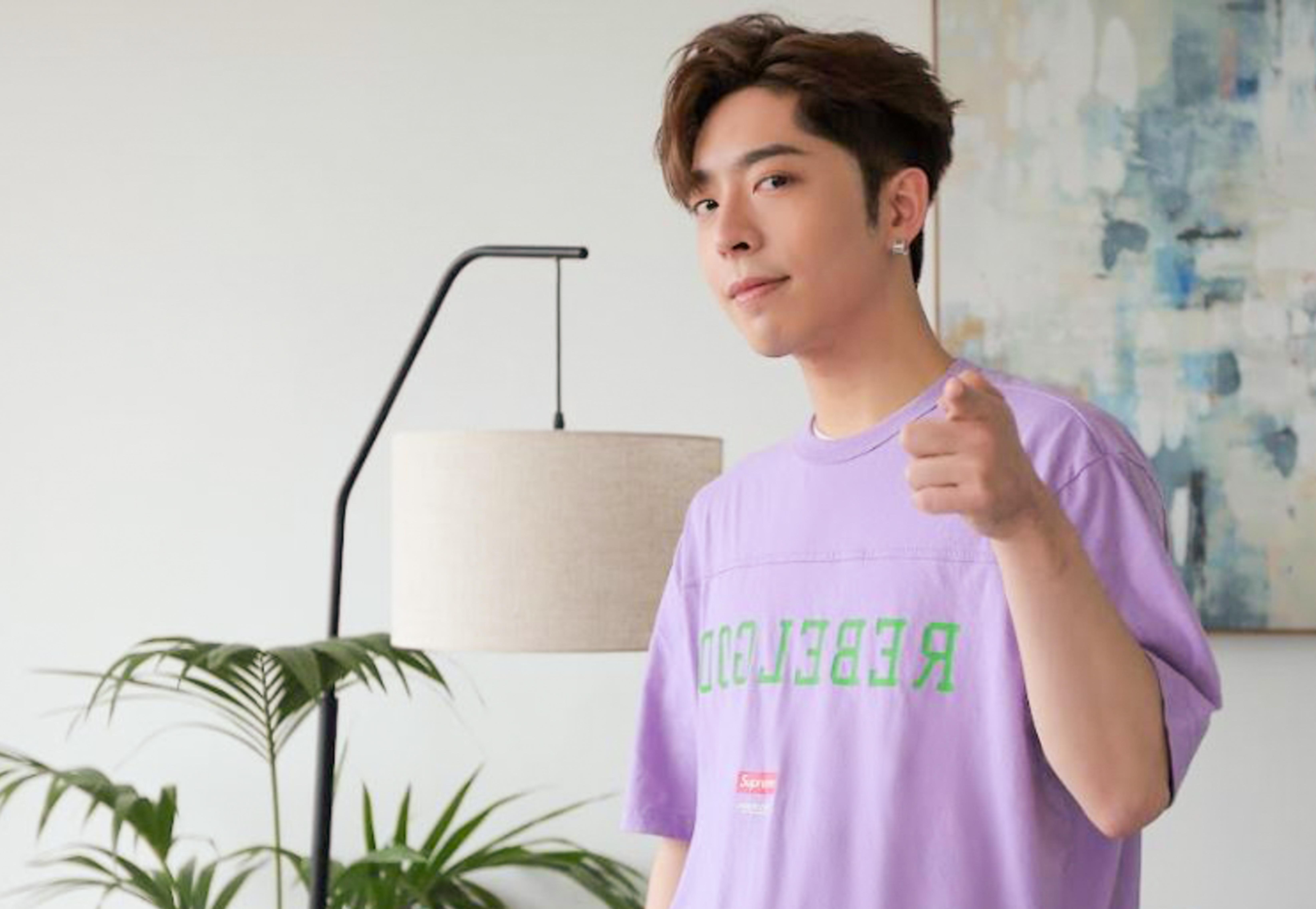 呂爵安為網絡供應商拍攝新一輯廣告。