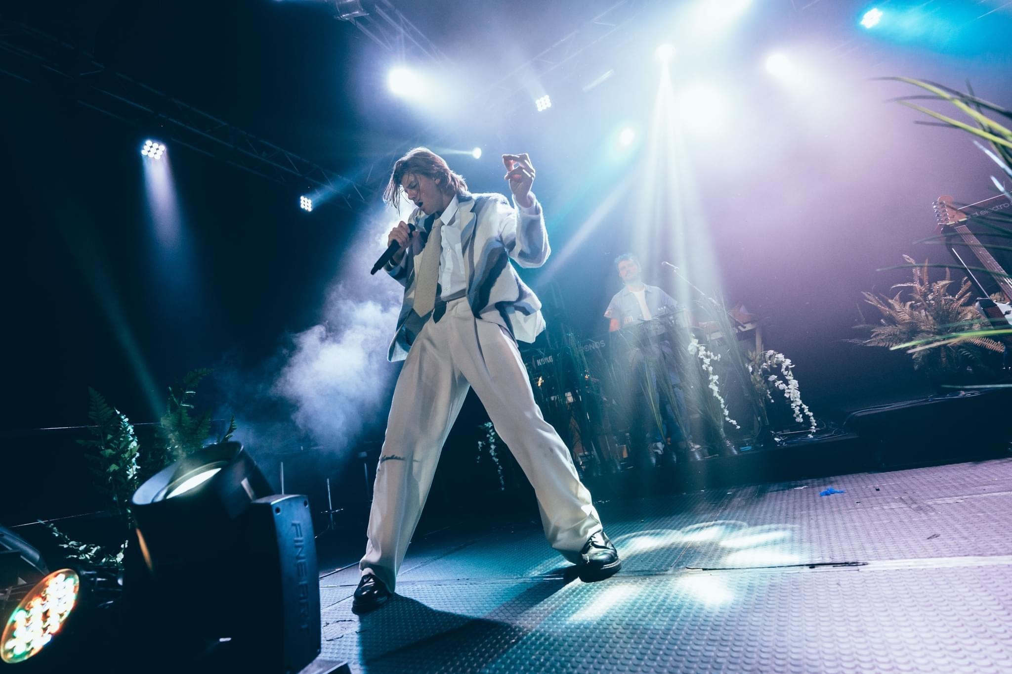 Ruel展開「4th Wall World Tour 」,香港站在九展Music Zone舉行。