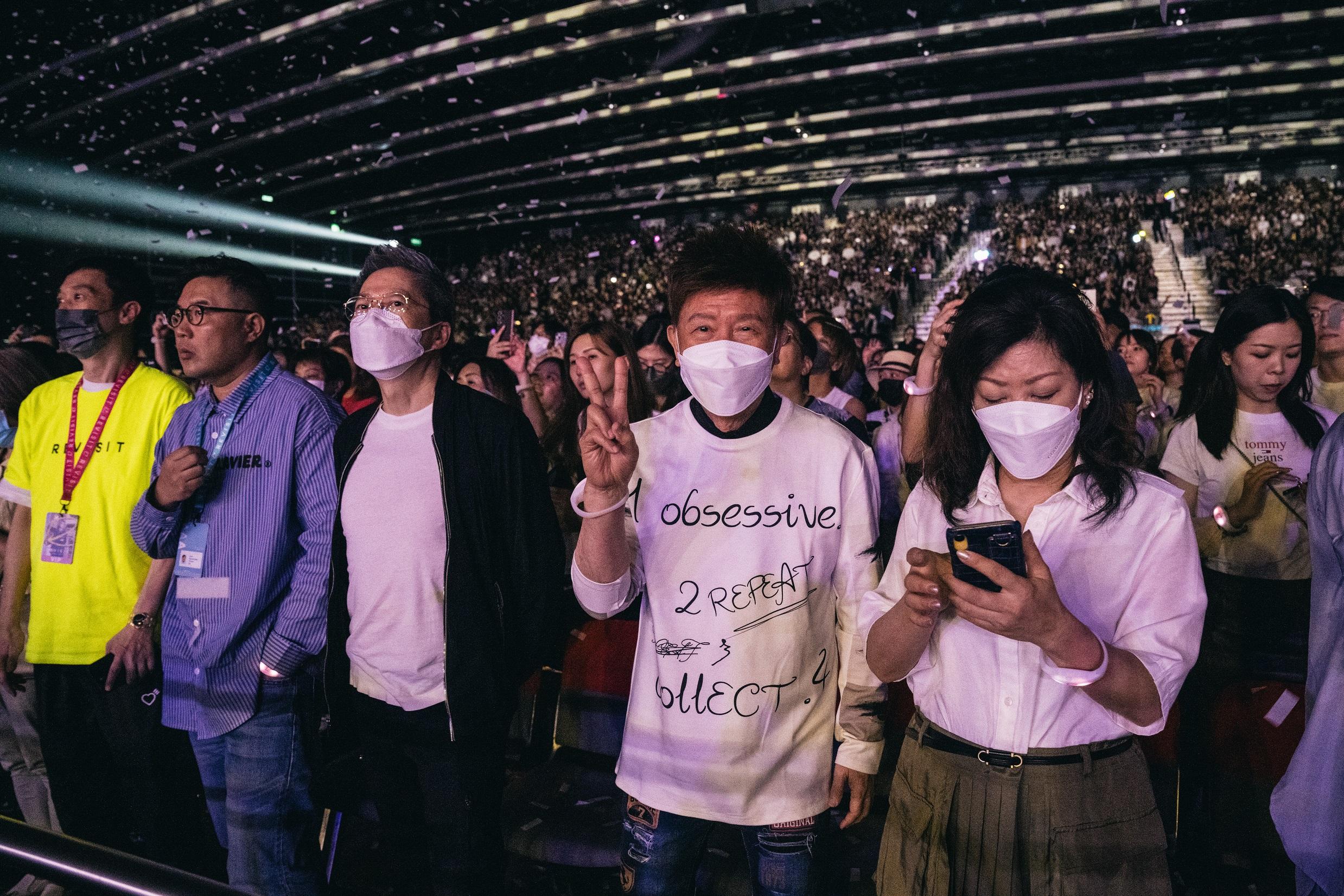 尹光亦是張敬軒演唱會的座上客,睇得非常投入。