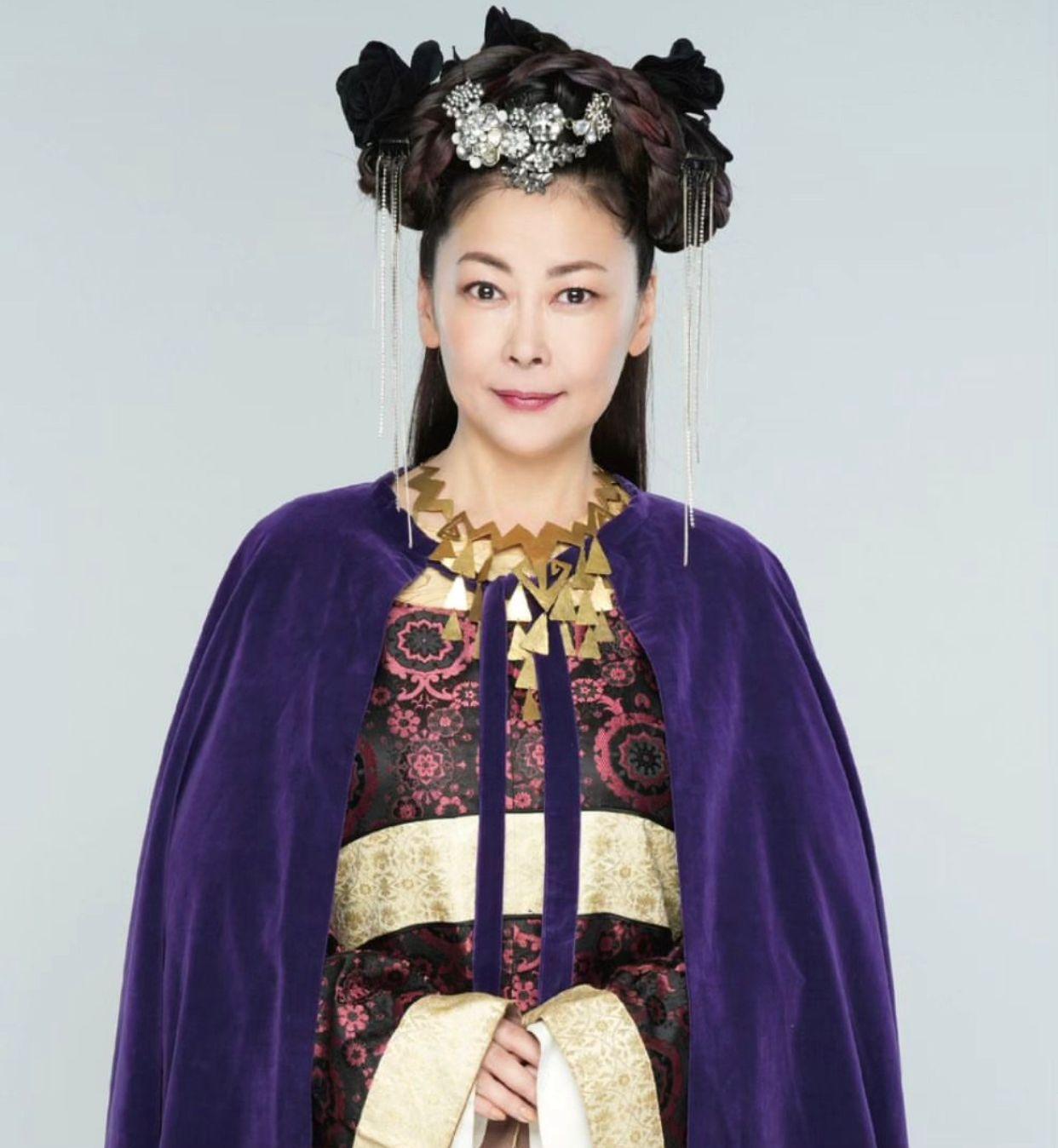 中山美穗則演鐵扇公主。