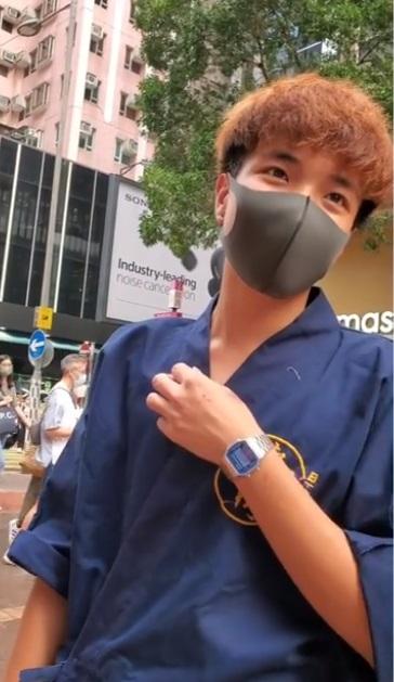 天宇被指曾於2021年用粗口辱罵一名街頭表演者。