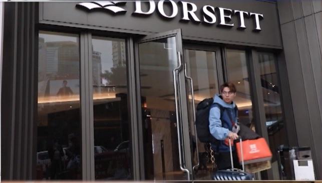 Aaron Basco立即執包袱返馬來西亞。