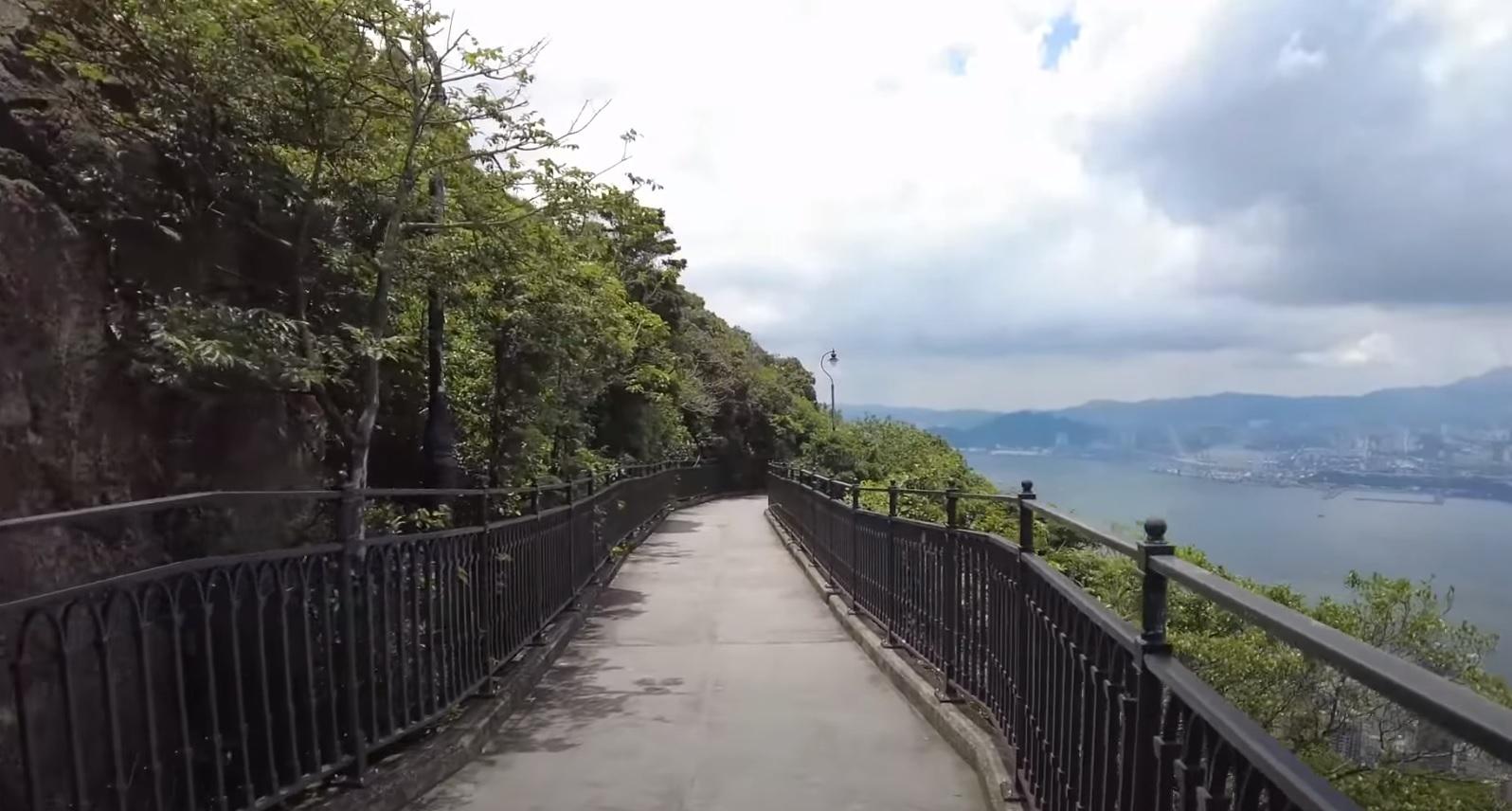 網上熱話|小紅書推薦山頂盧吉道打卡位 秘位「觀景台」極危險隨時搞出人命