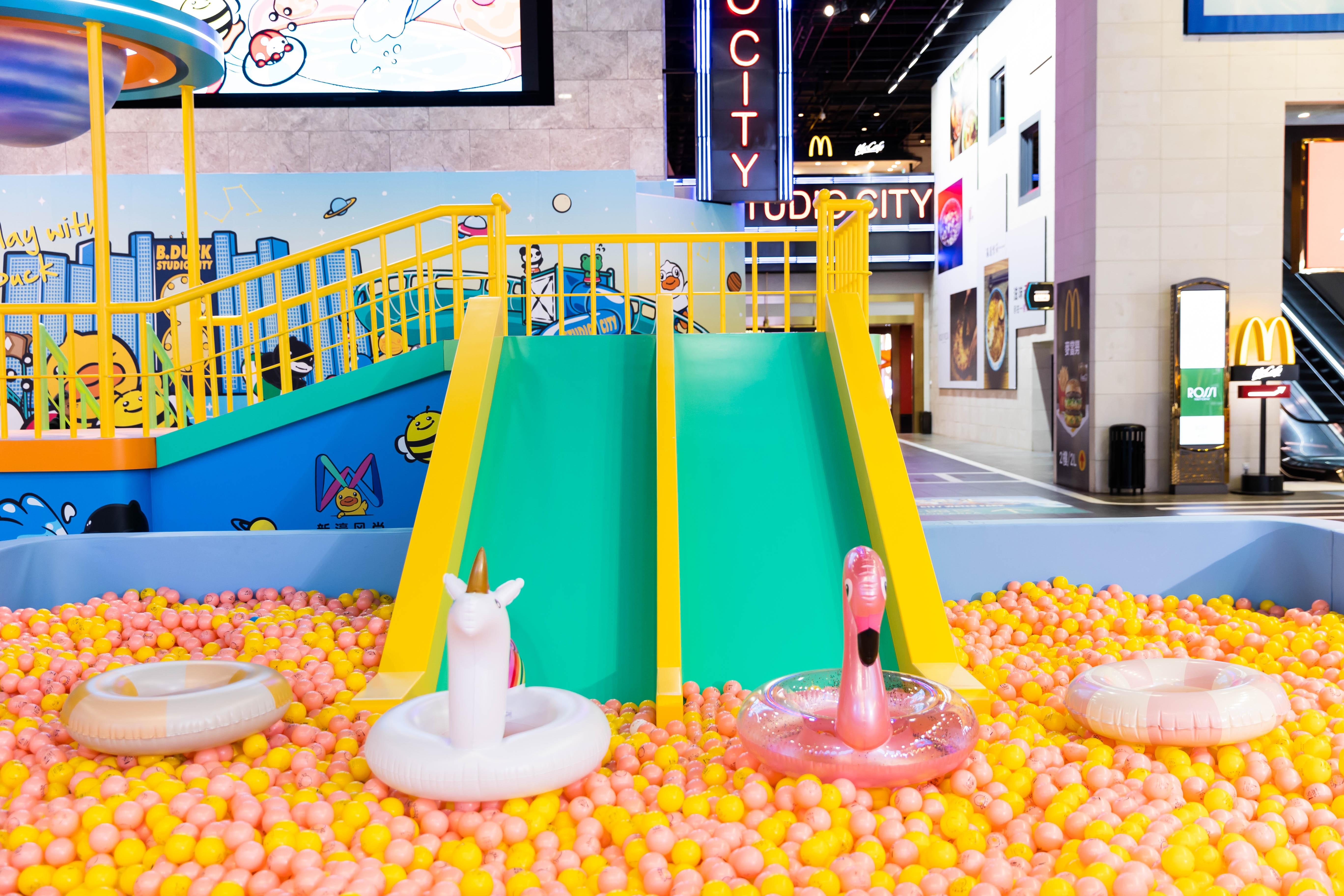 B.Duck大型萌爆打卡點