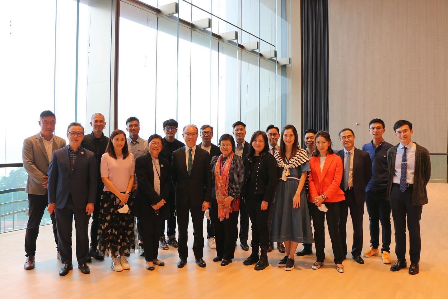 各行各業的畢業生回來帶領師弟妹,進行師友計劃。