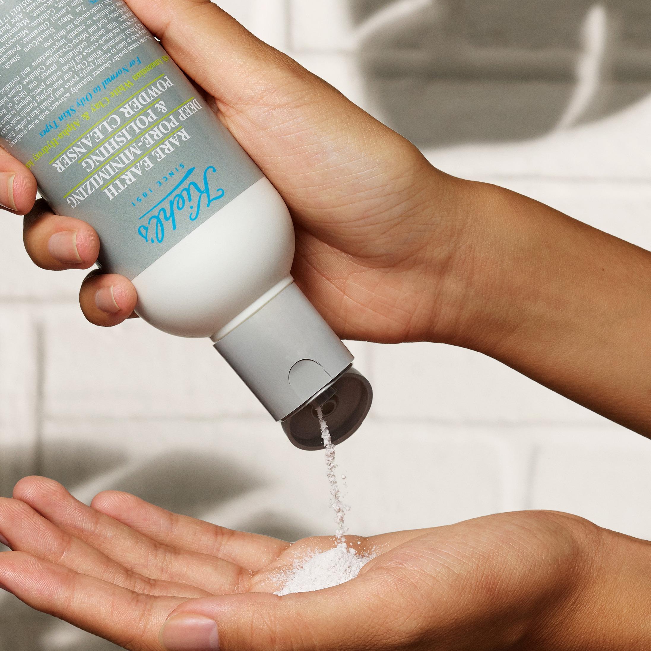 6月新護膚品推介|KIEHL’S 亞馬遜白泥磨砂潔面粉 $320/100g