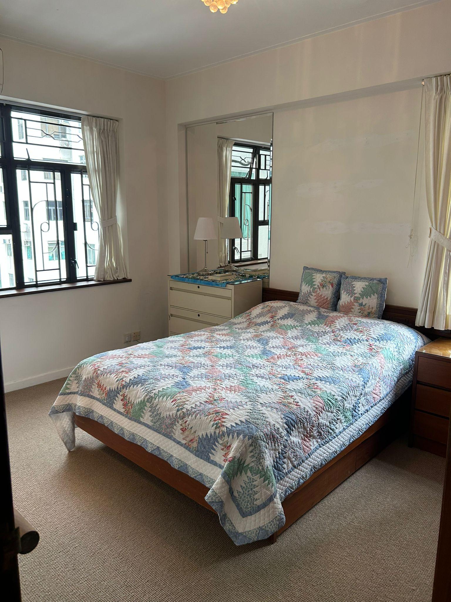 睡房活動空間充足。