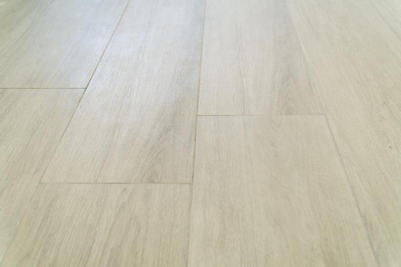 簡單擺設及用色給人純樸及自然療癒感