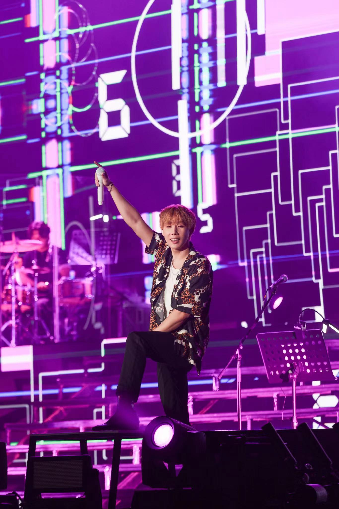 金聖圭今次演出令台下粉絲非常驚喜。