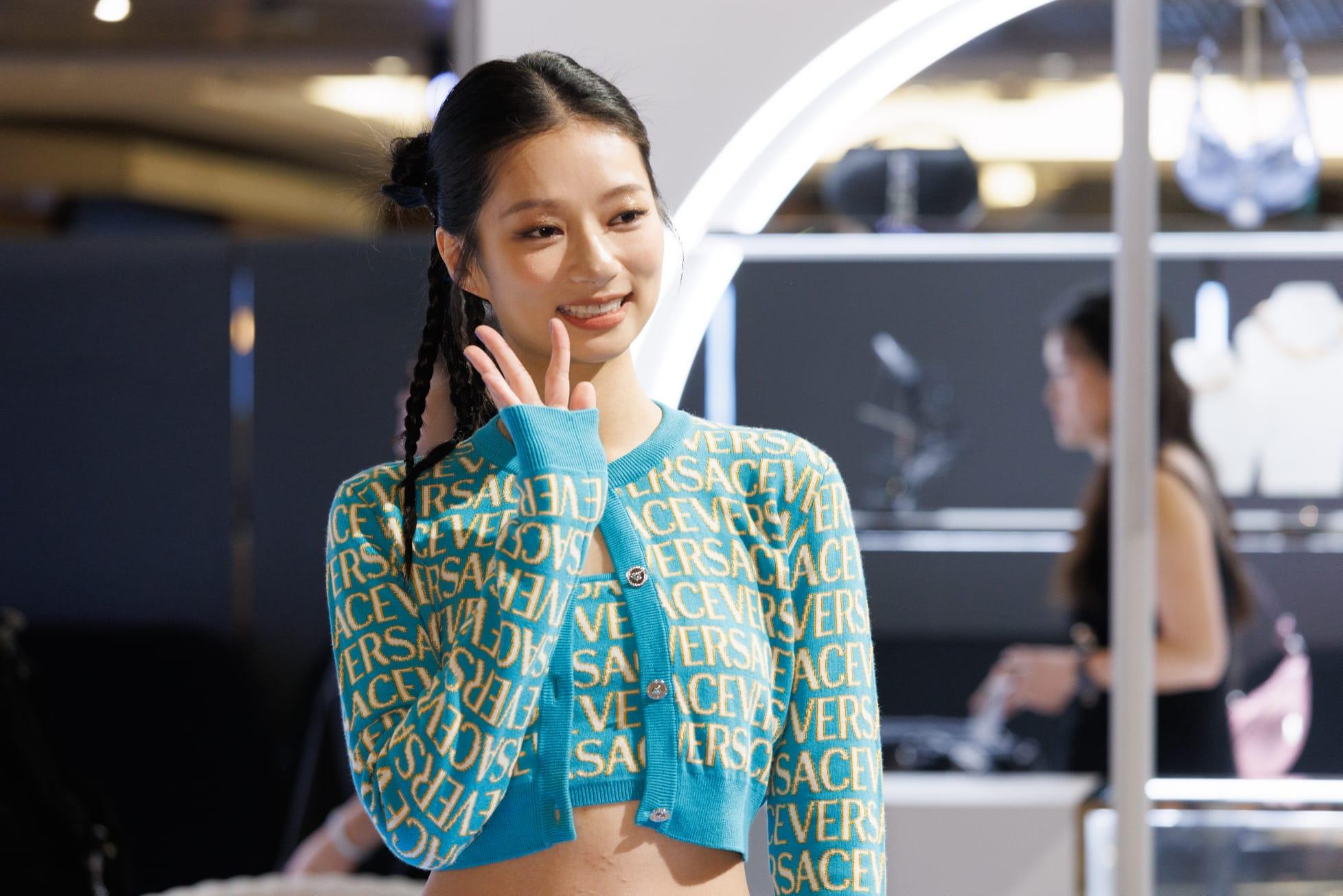 吳家忻(Kayan9896)出席時裝品牌活動。(蘇文傑攝)