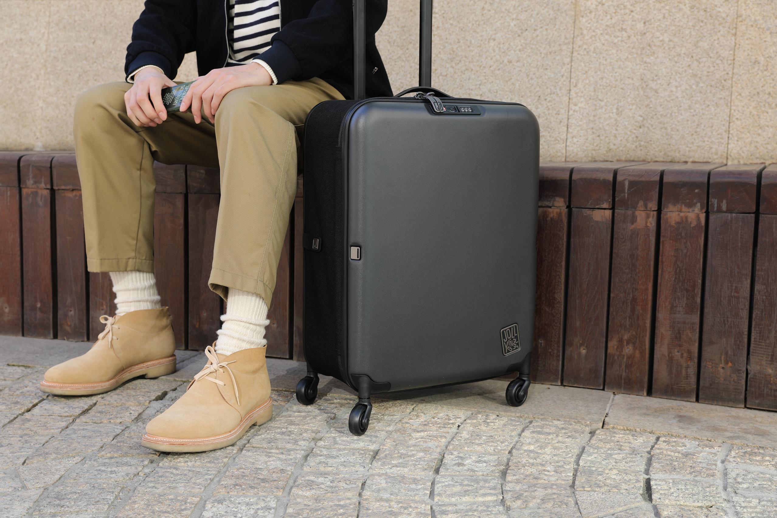 Jollying PEBBLE系列摺疊式瘦身行李箱