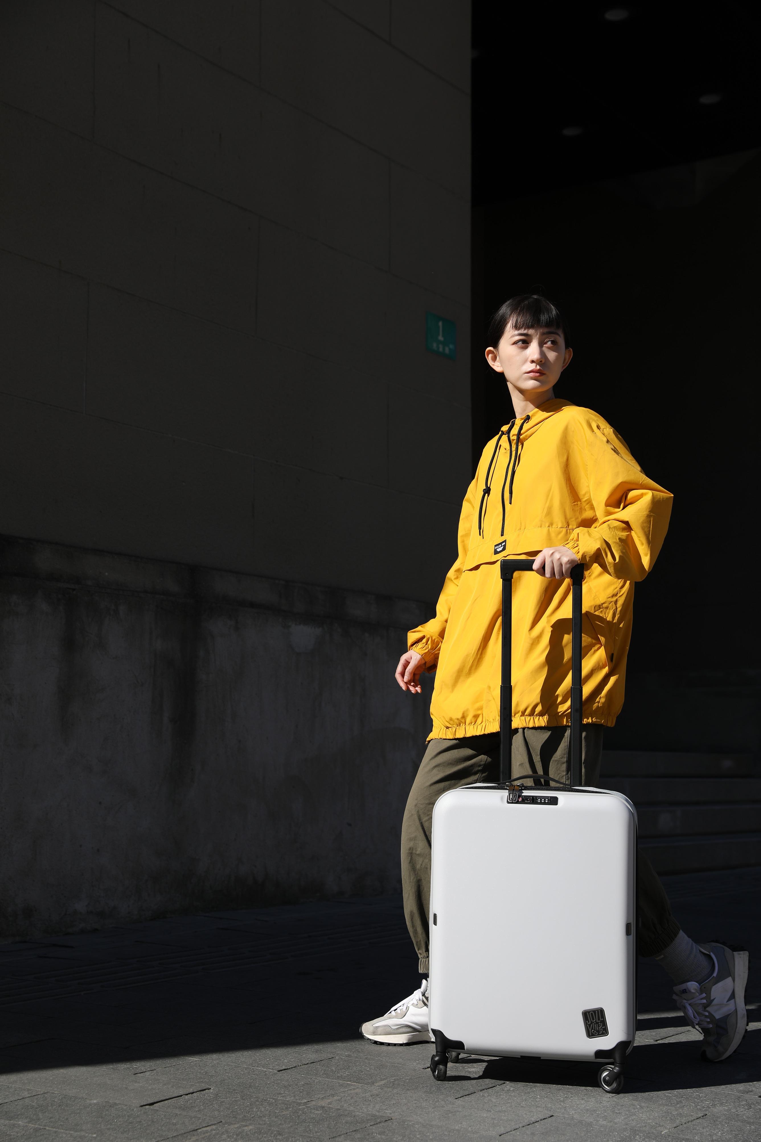 Jollying PEBBLE系列摺疊式瘦身行李箱