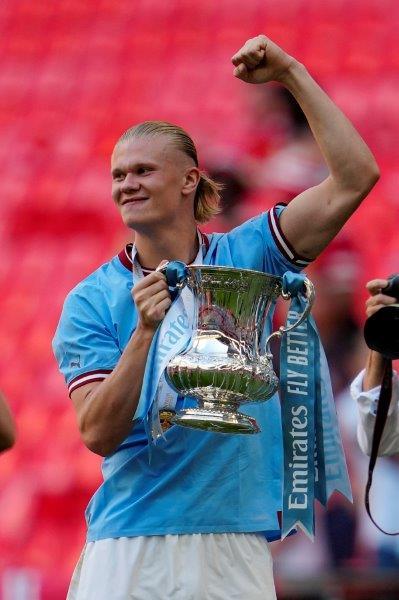 曼城奪英足盃夏蘭特未有入球