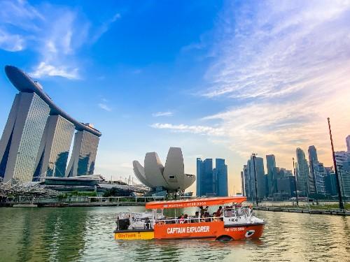 水陸兩棲鴨子船