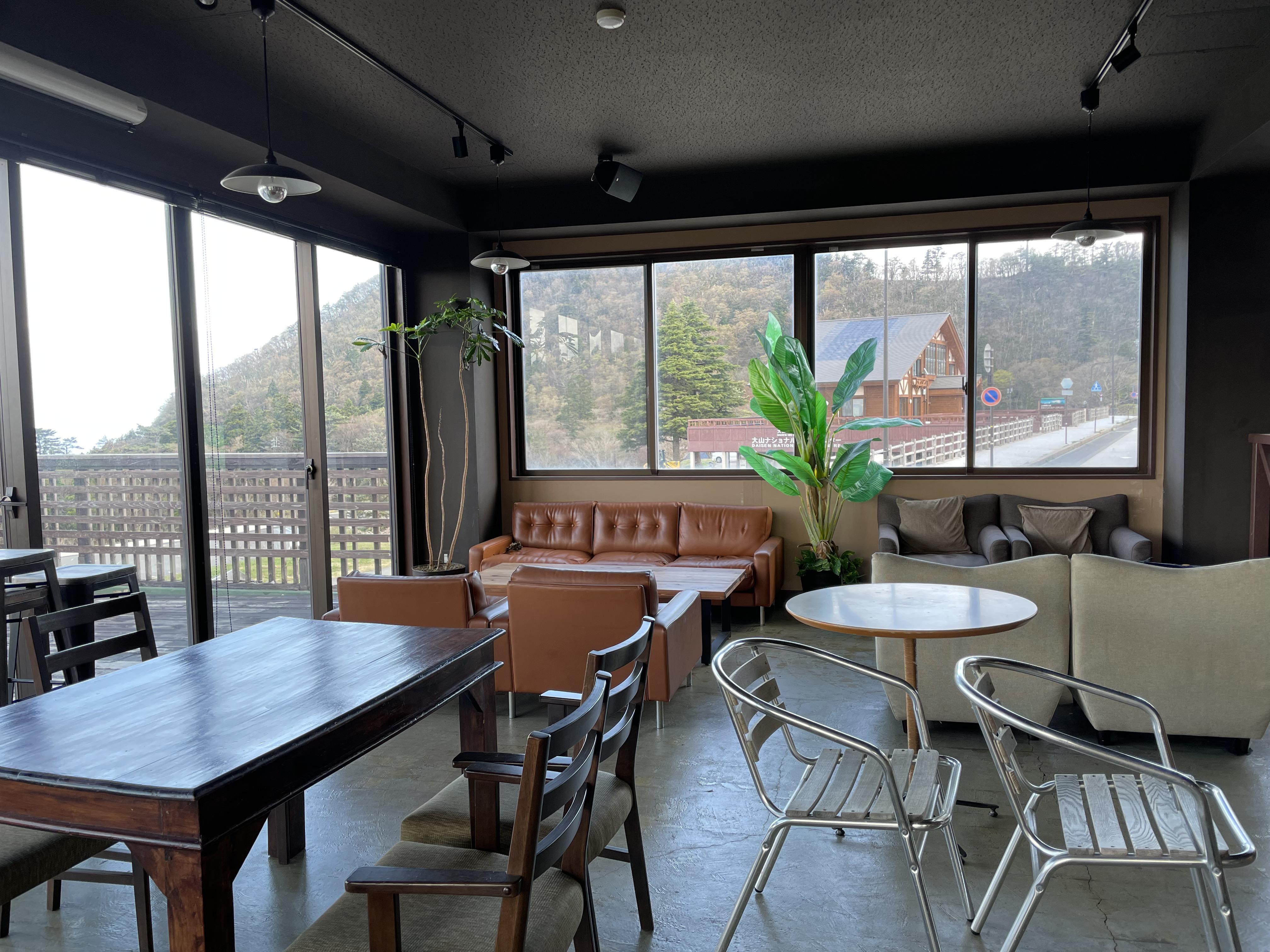 2/F KOMOREBITO Gibier Food & Cafe