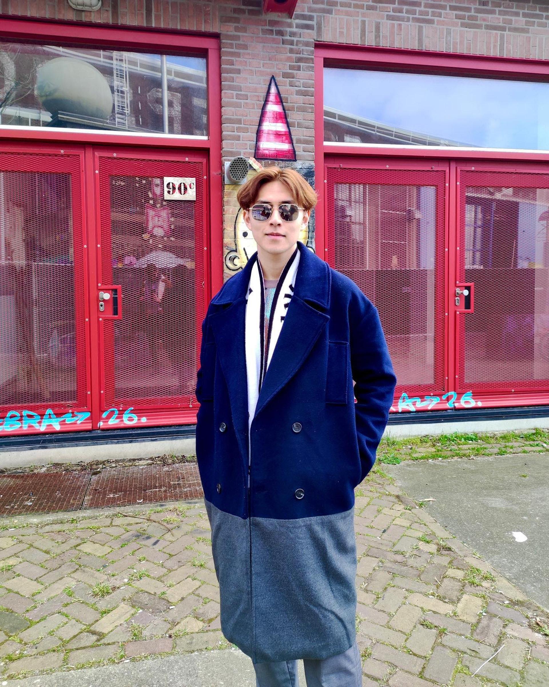 Agassi大量生活照於網上曝光。