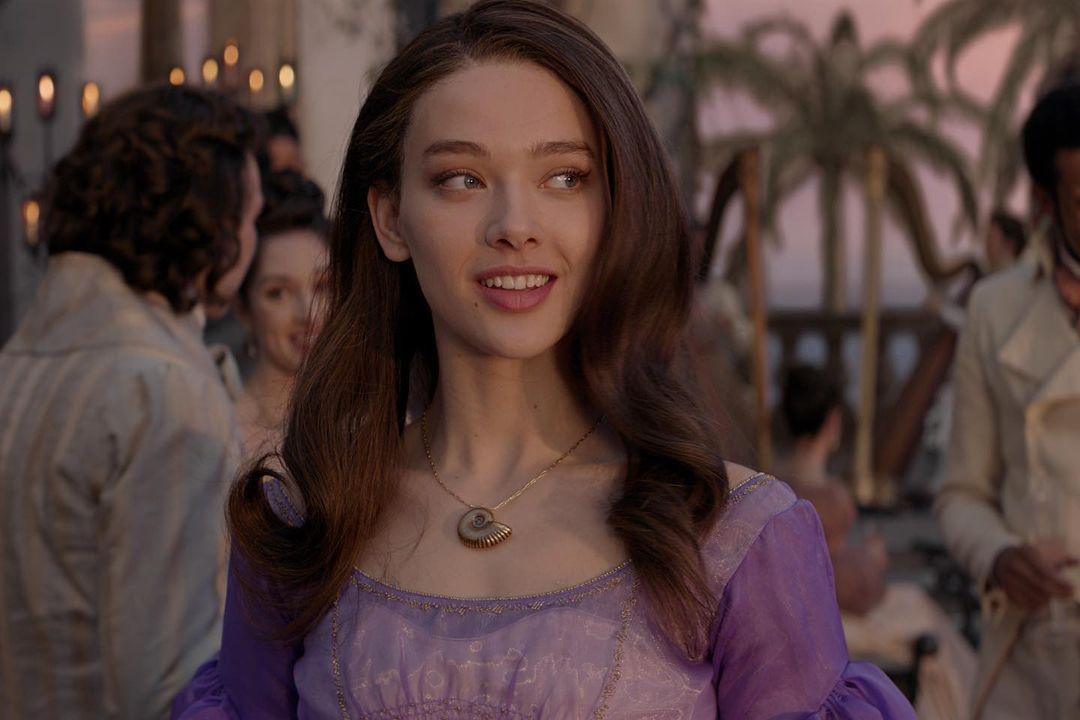 Jessica Alexander飾演烏蘇拉