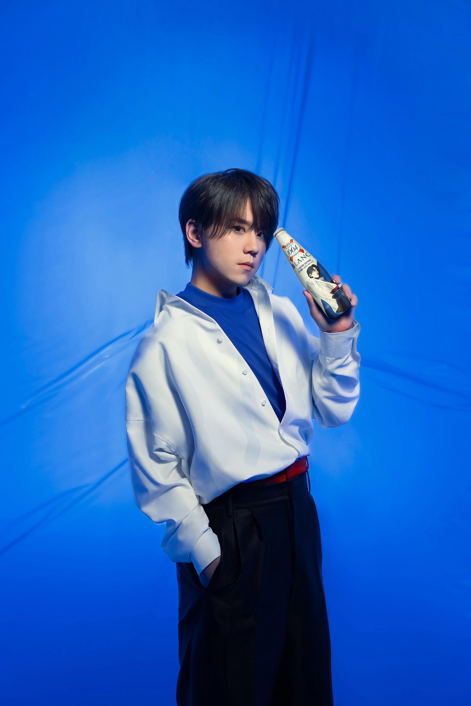 姜濤演繹1664 Blanc x DEMO的服飾
