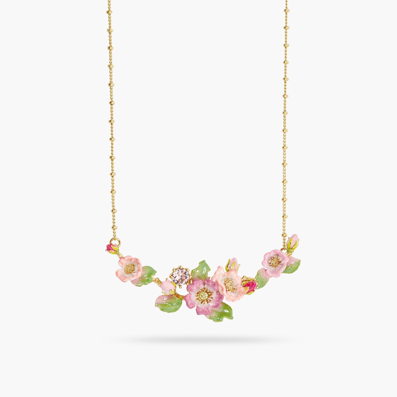 Queen of Flowers系列 WILD ROSE AND ROSEBUSH LEAF STATEMENT NECKLACE $2,100