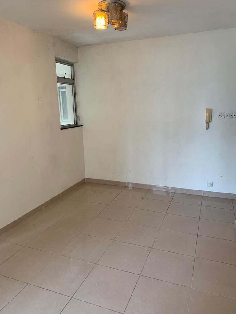 飯廳間隔寬敞,容易擺放傢俱。(代理提供)