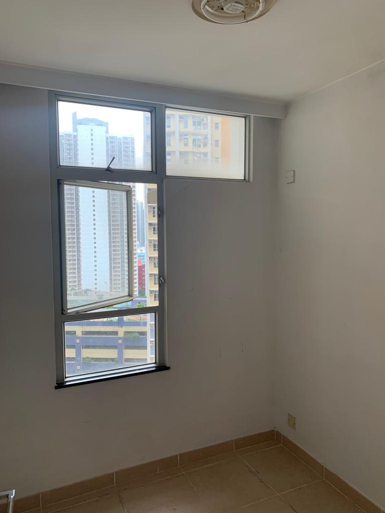 睡房設有大窗,感覺通爽舒服。(代理提供)