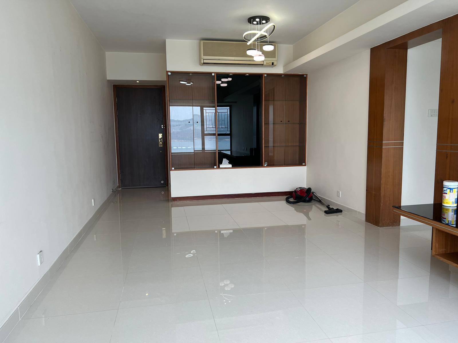 全屋裝修簇新,並附有少量大型新淨傢具。(代理提供)