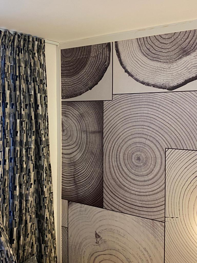 主人房亦以黑白璧畫牆身點綴。(代理提供)