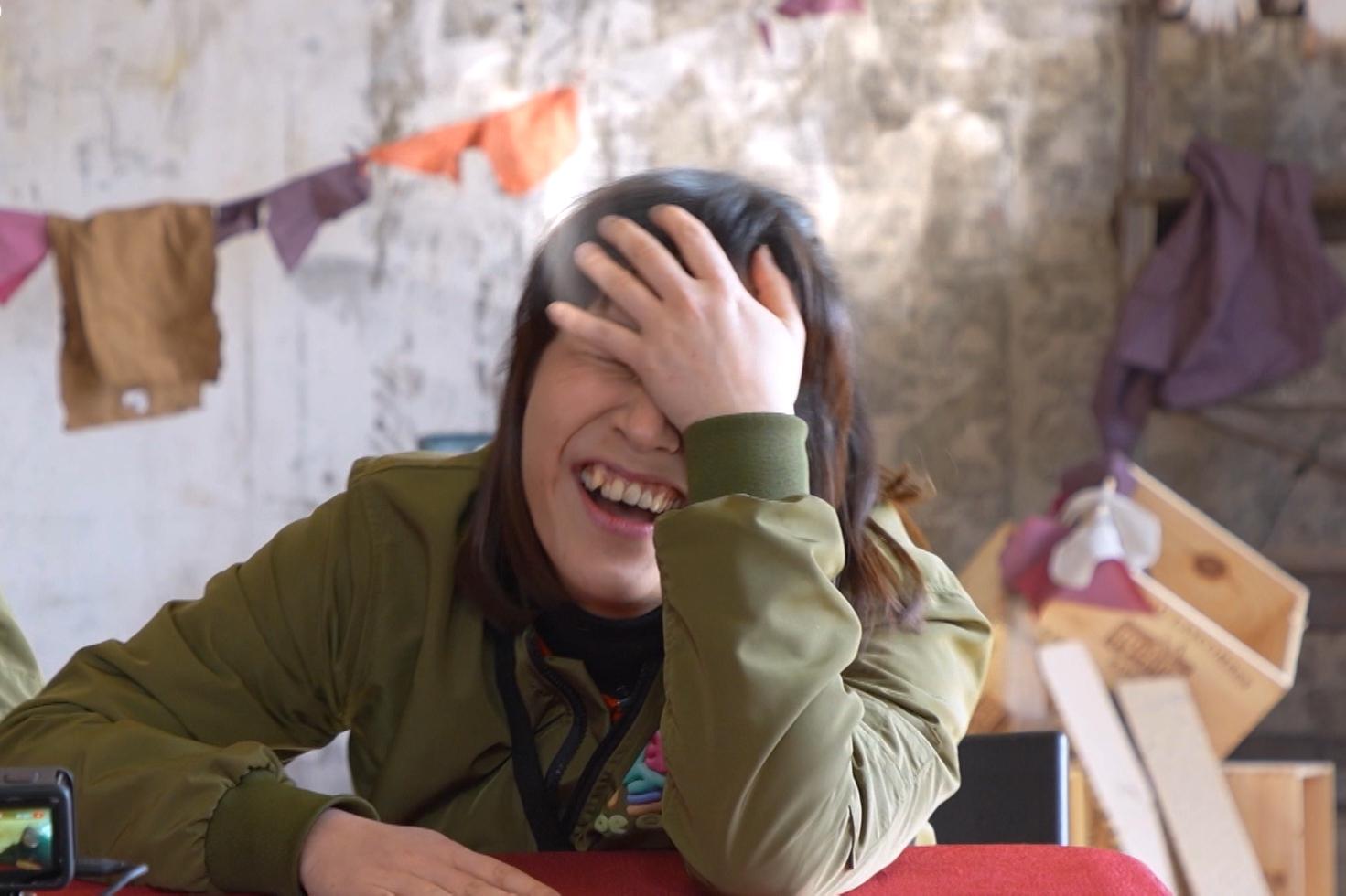 阿正面對Edan看似誠懇的樣子,十分懊惱