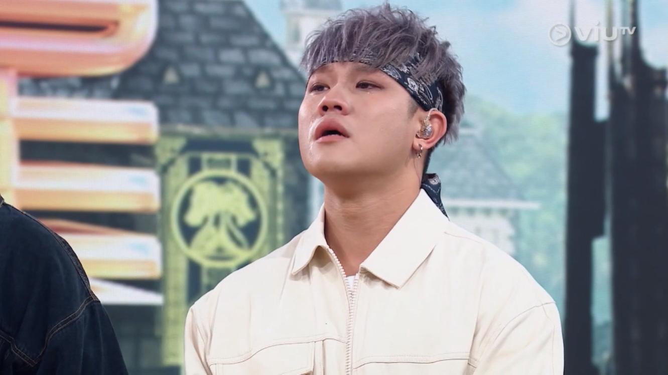 黑馬亨仔狀態不俗,被陳蕾形容為「咁大隻有個脆弱嘅小心靈」。