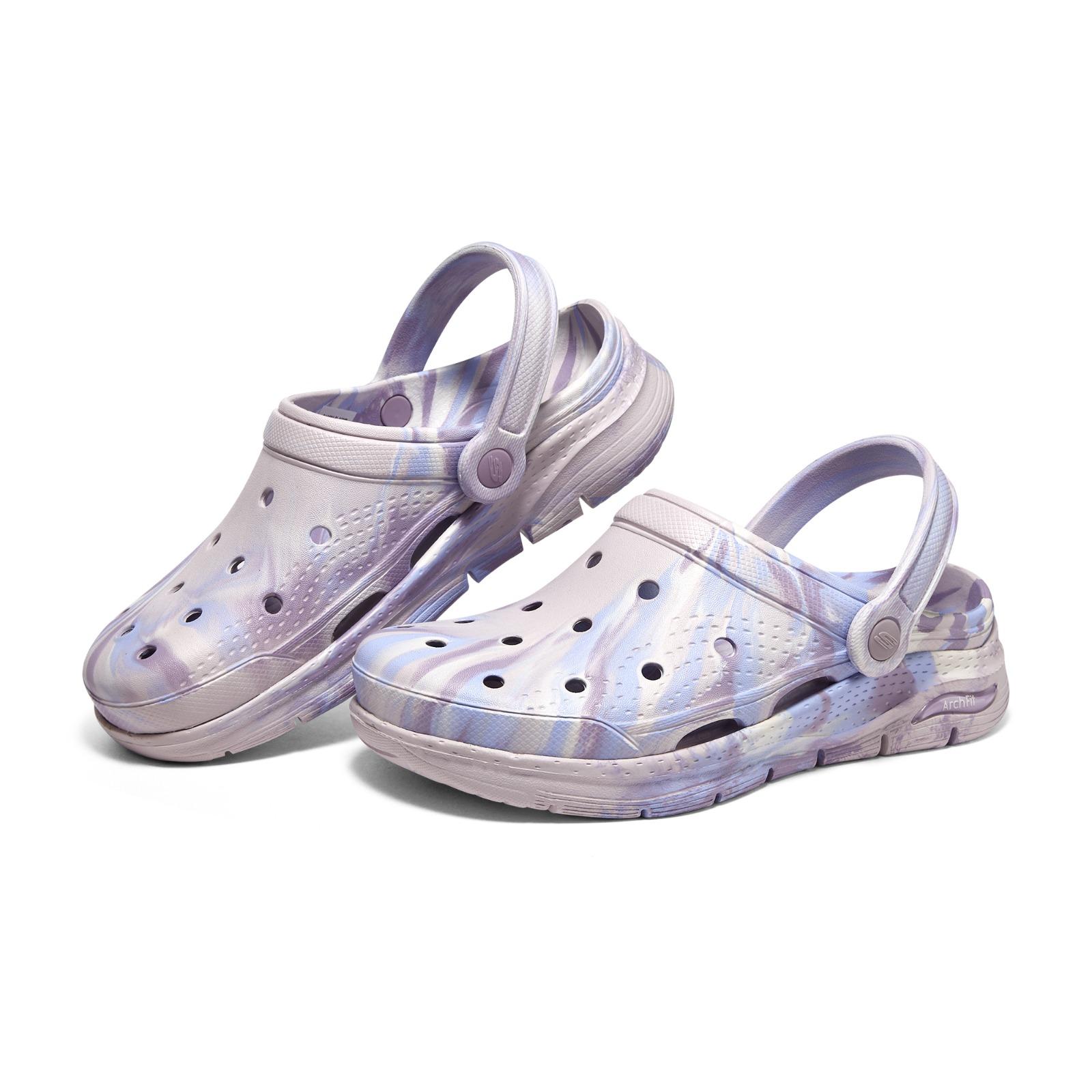 SKECHERS ARCH FIT FOAMIES $499